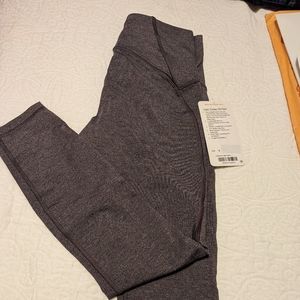 NWT lululemon Train Times 7/8, size 6, HBLK/BLK